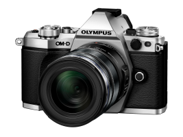 0000013490| Olympus OM-D E-M5 Mark II With 12-50mm Lens Silver Body / Black Lens