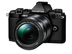 Olympus OM-D E-M5 Mark II w/ 14-150 Lens -Black Body  Black Lens