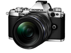  Olympus OM-D E-M5 Mark II Pro Kit With 12-40mm F2.8 Pro Lens Silver Body / Black Lens