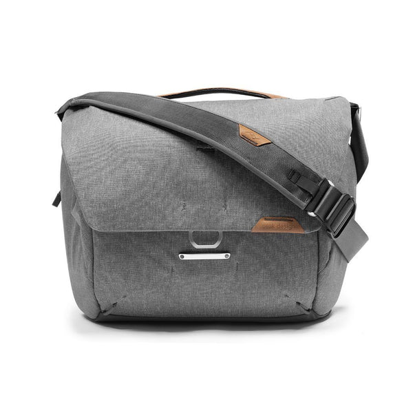 0000039995| Peak Design Everyday Messenger 13L v2 Ash