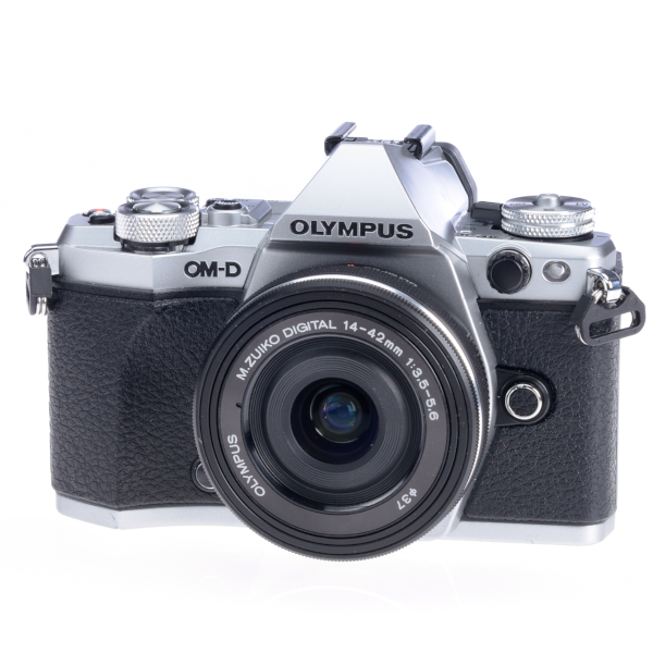 0000011990| Olympus OM-D E-M5 Mk II Silver Digital Camera & Black 14-42mm Lens