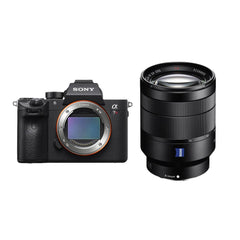  Sony Alpha A7RIII with 24-70 Zeiss Lens